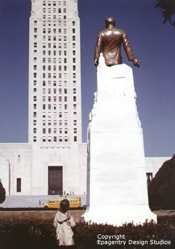 Young admirer at the Louisiana State Capitol