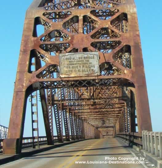 The Long-Allen Bridge, built under the administratrion of Gov. Huey P. Long and Gov. O.K. Allen, over the Atchafalaya River at Morgan City, Louisiana
