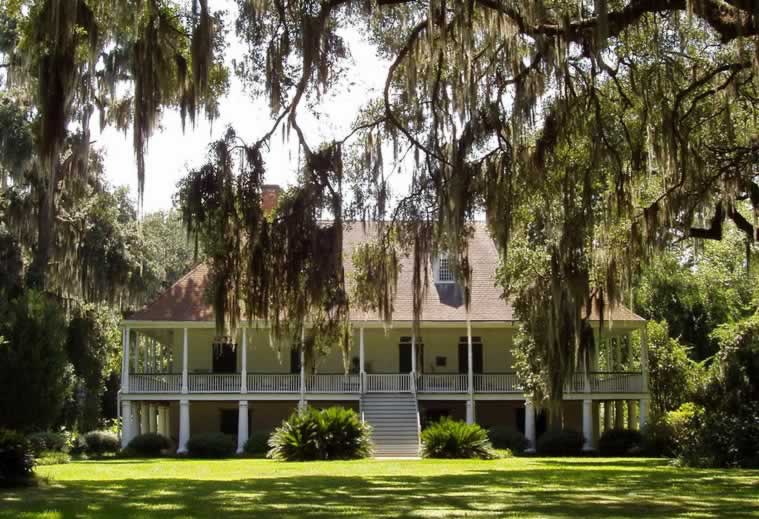 New Roads, False River, and Pointe Coupee Parish Louisiana Travel